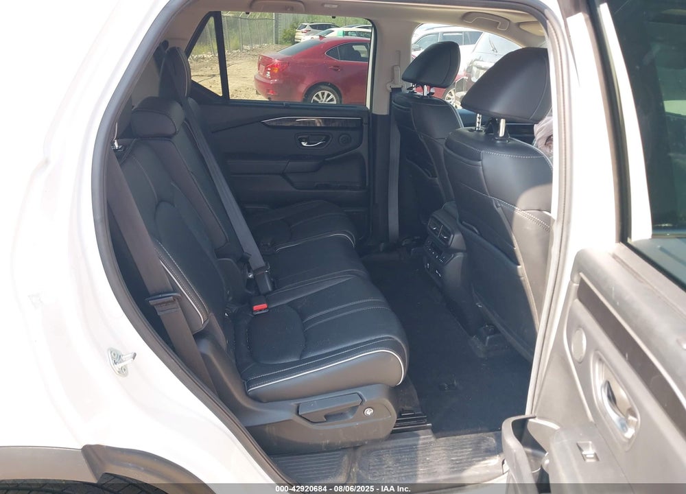 2023 HONDA PILOT VIN: 5FNYG1H87PB018165