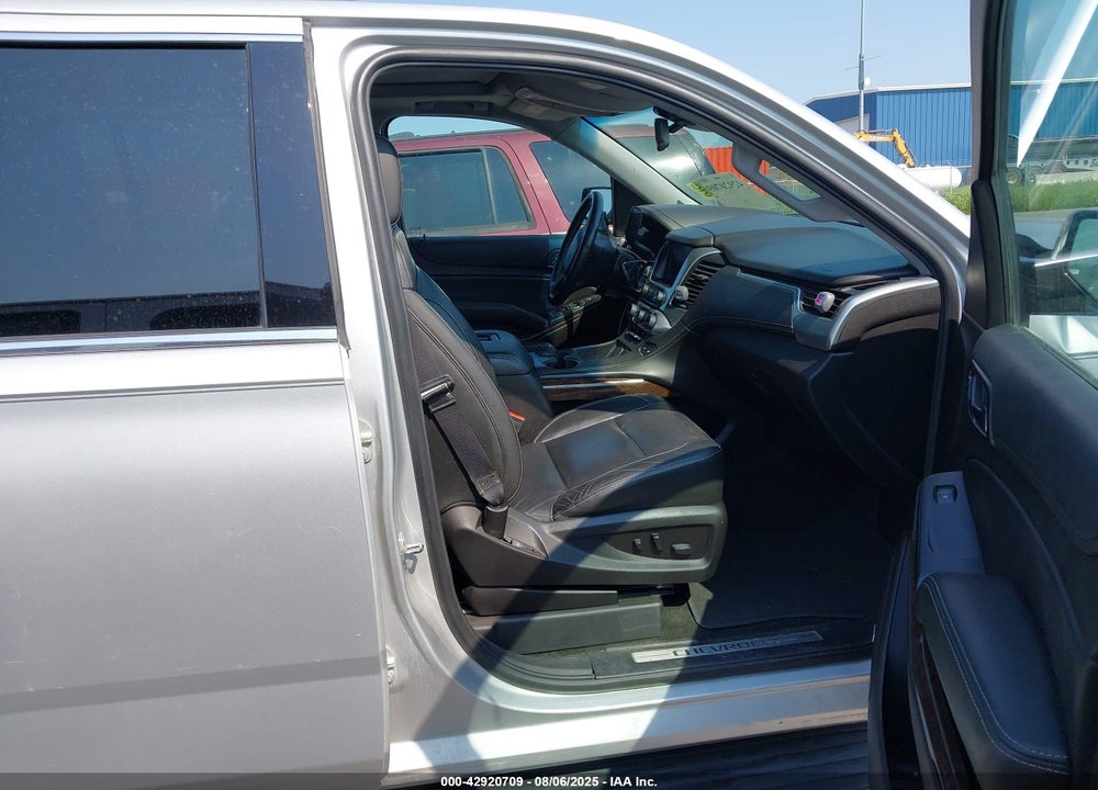 2018 CHEVROLET SUBURBAN LT VIN: 1GNSKHKC0JR374492