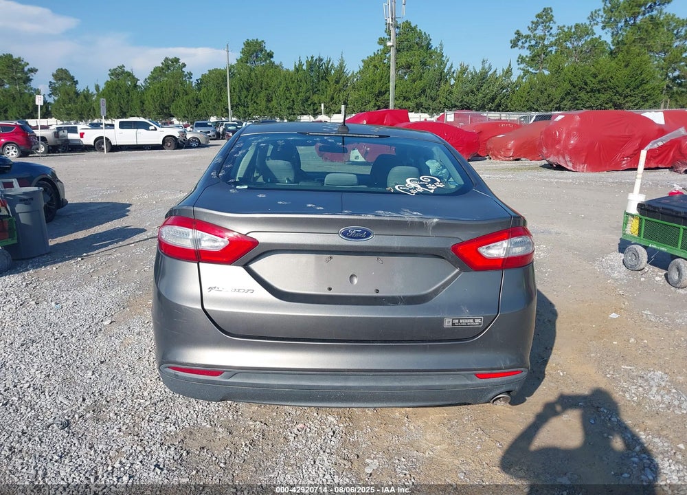 2013 FORD FUSION S VIN: 3FA6P0G77DR148165