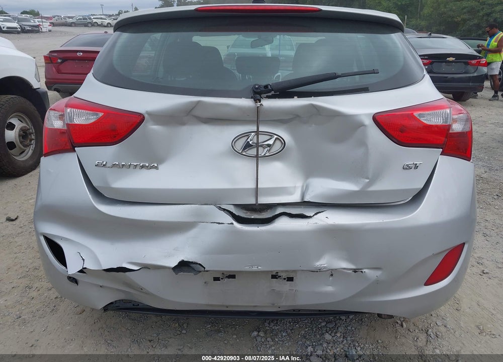 2016 HYUNDAI ELANTRA VIN: KMHD35LHXGU319315