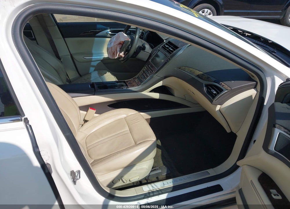 2013 LINCOLN MKZ VIN: 3LN6L2G95DR811764