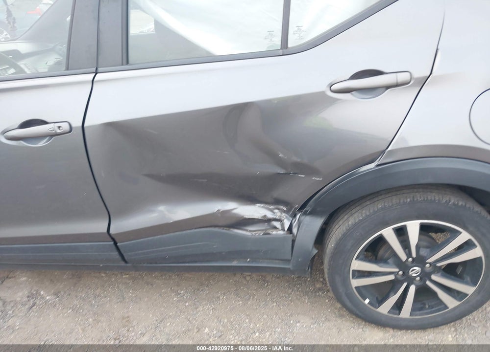 2019 NISSAN KICKS VIN: 3N1CP5CU8KL552553