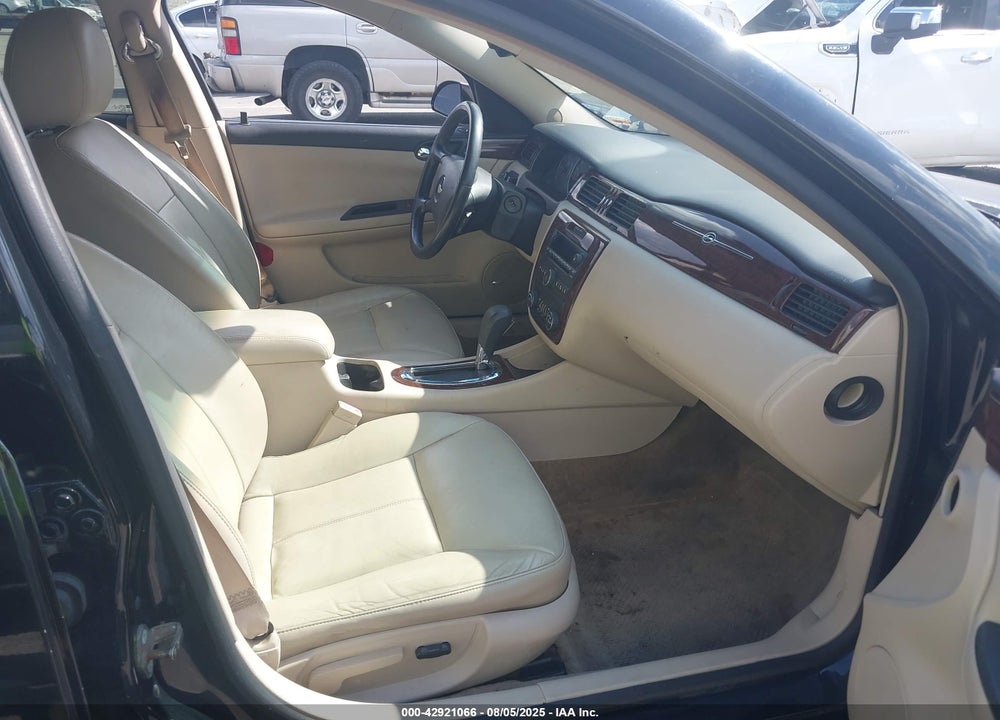2010 CHEVROLET IMPALA VIN: 2G1WC5EM3A1217485