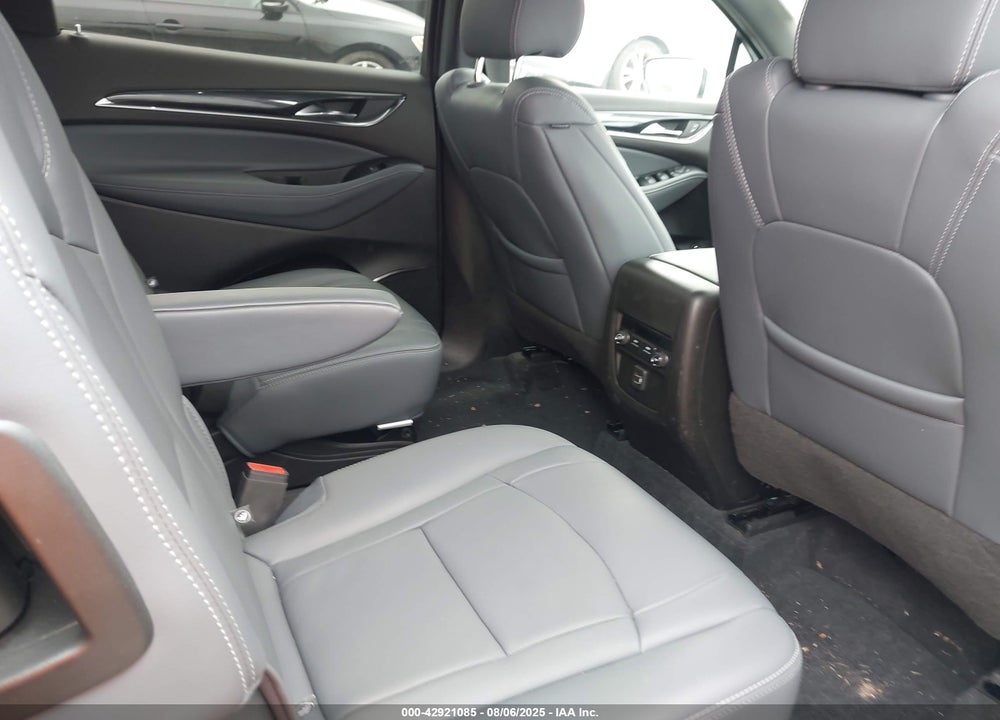 2024 BUICK ENCLAVE VIN: 5GAEVAKW9RJ122329