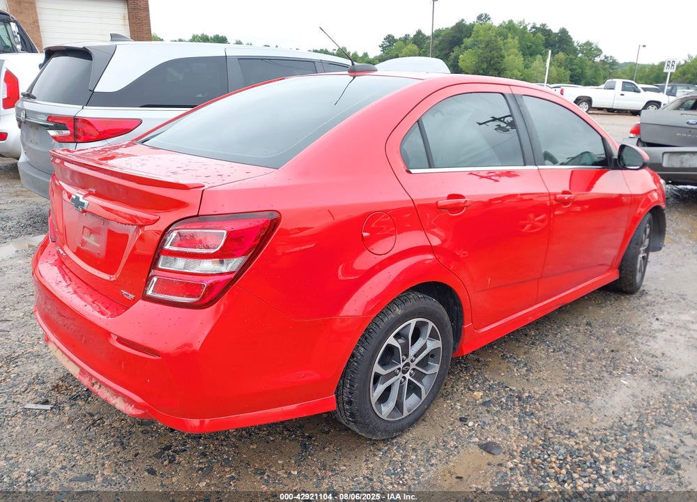 2019 CHEVROLET SONIC VIN: 1G1JD5SB7K4136697