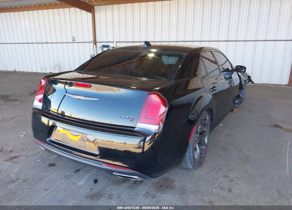 2020 CHRYSLER 300 VIN: 2C3CCABG2LH250123