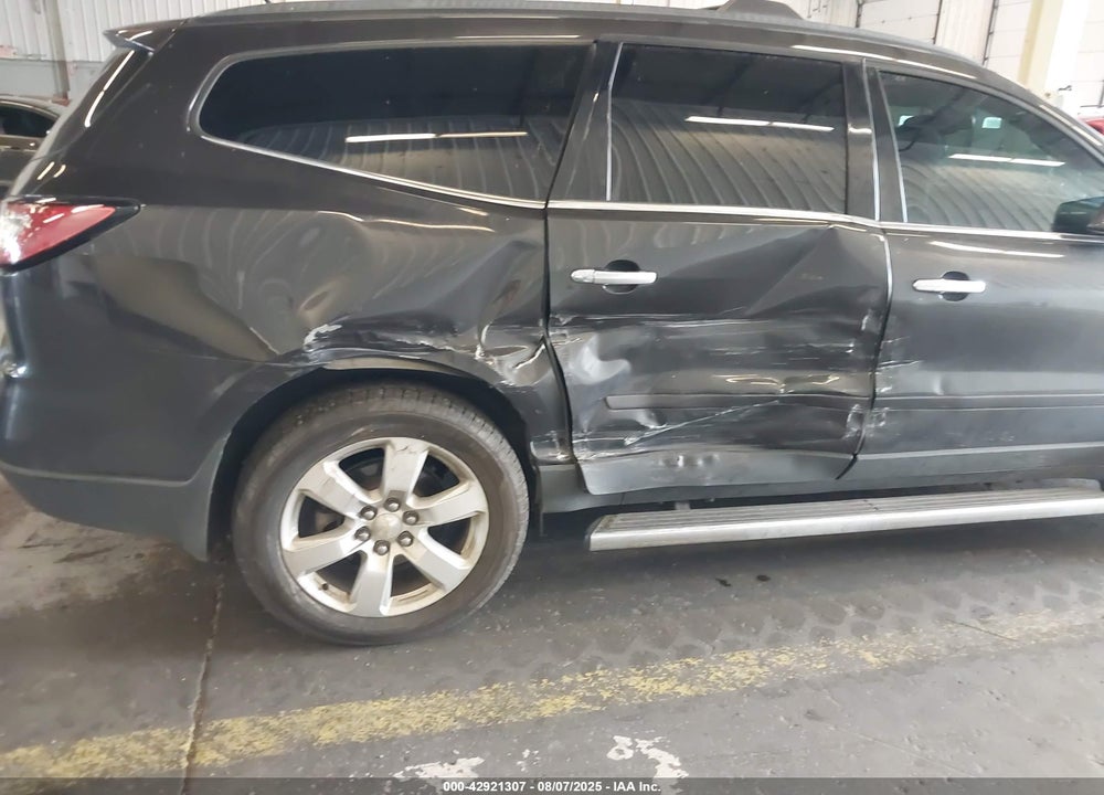 2017 CHEVROLET TRAVERSE VIN: 1GNKVGKD2HJ144567