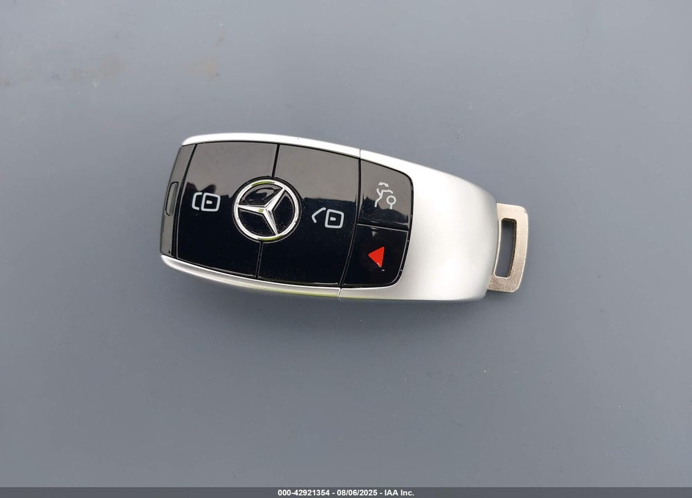 2019 MERCEDES-BENZ E 300 4MATIC VIN: WDDZF4KB6KA509024
