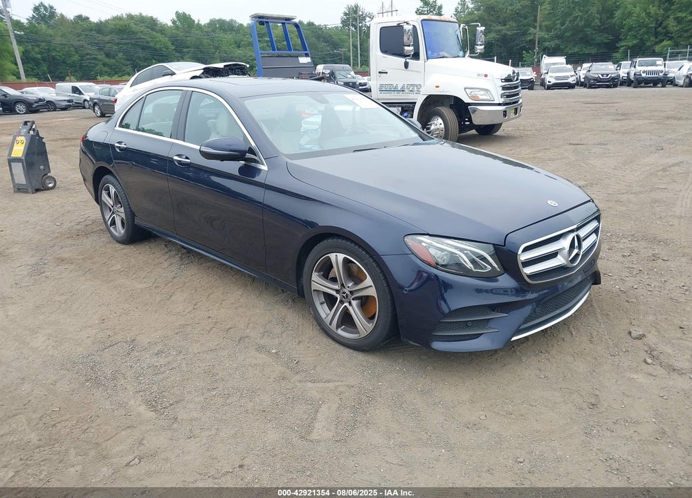 2019 MERCEDES-BENZ E 300 4MATIC VIN: WDDZF4KB6KA509024