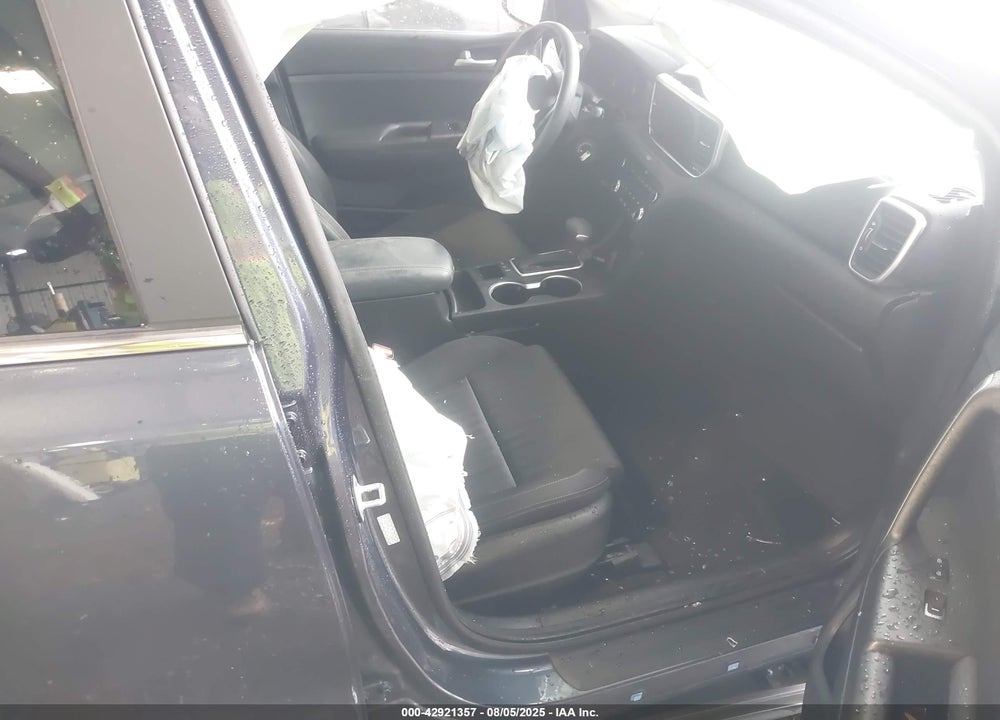 2020 KIA SPORTAGE VIN: KNDPMCAC7L7728987