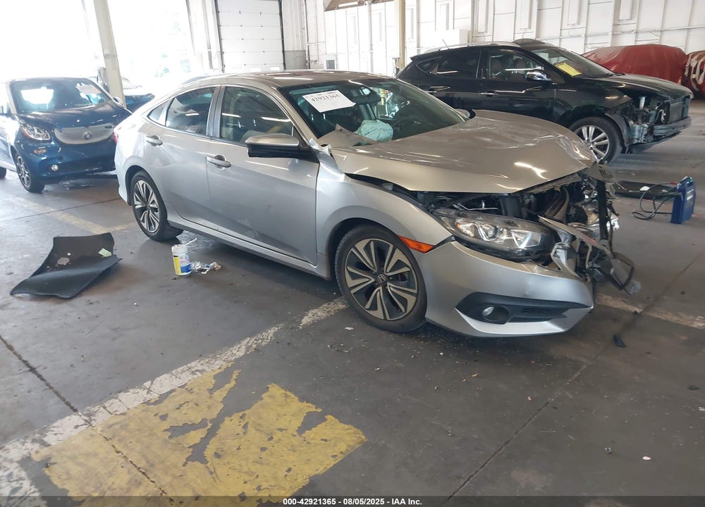 2018 HONDA CIVIC EX-T VIN: JHMFC1F38JX016107