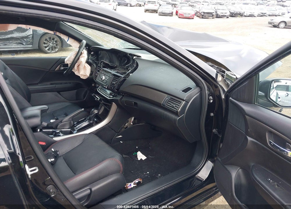 2017 HONDA ACCORD VIN: 1HGCR2F14HA098214