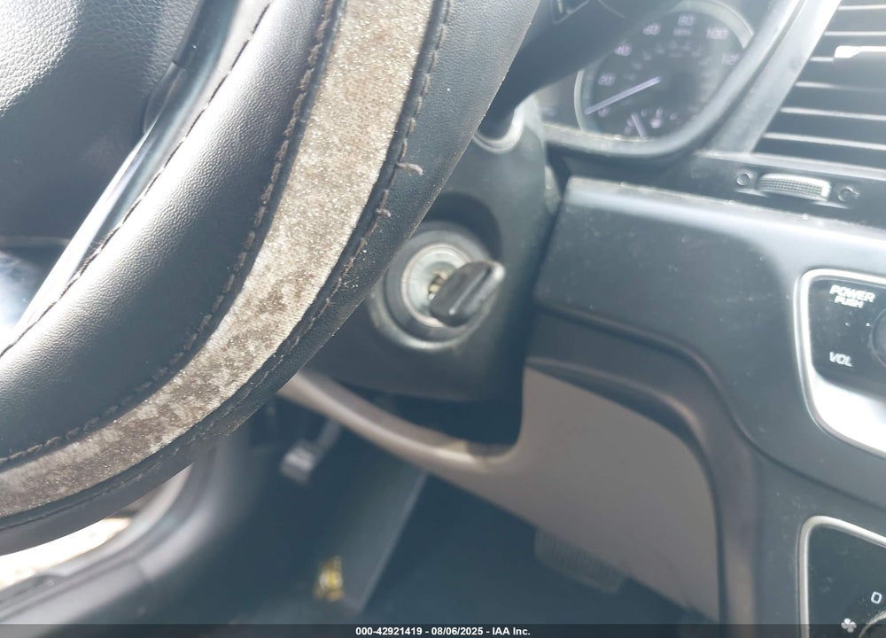 2018 HYUNDAI SONATA VIN: 5NPE24AF0JH715715