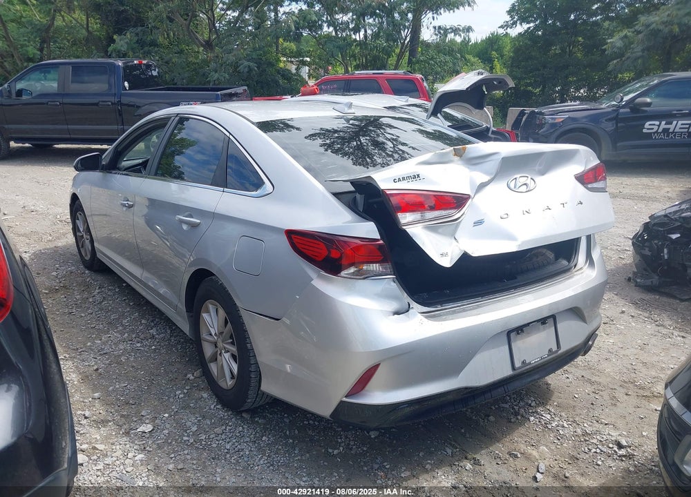2018 HYUNDAI SONATA VIN: 5NPE24AF0JH715715