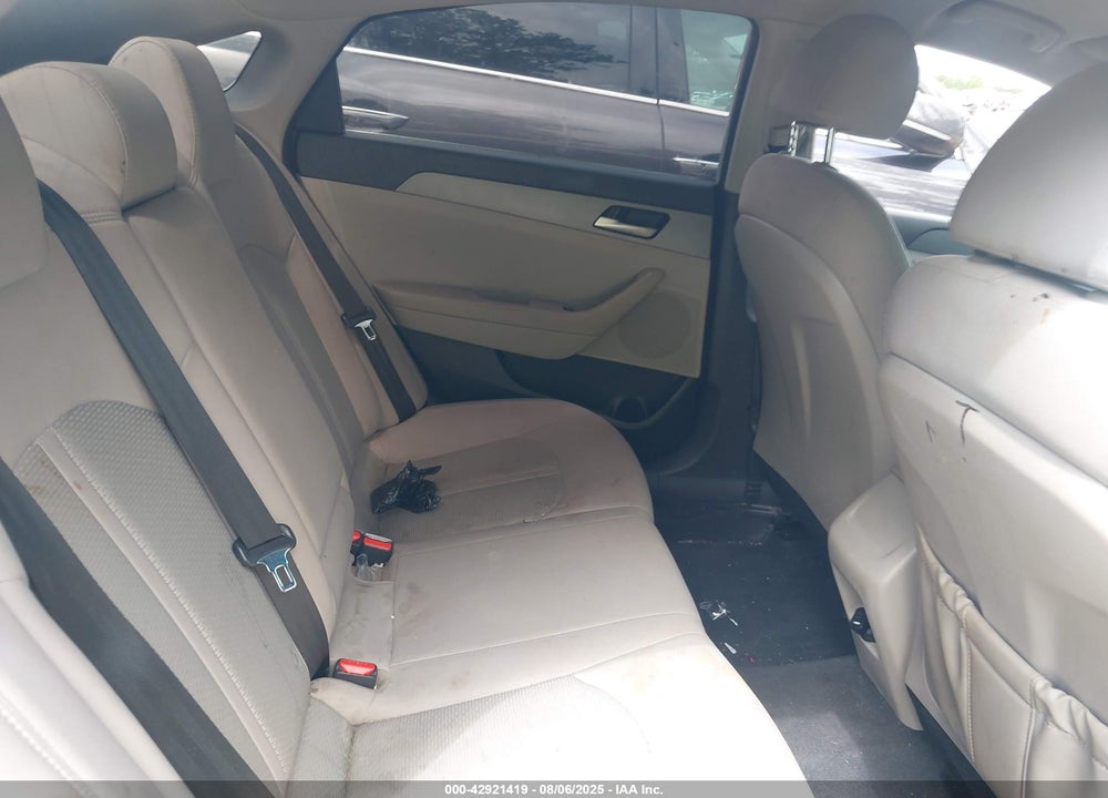 2018 HYUNDAI SONATA VIN: 5NPE24AF0JH715715