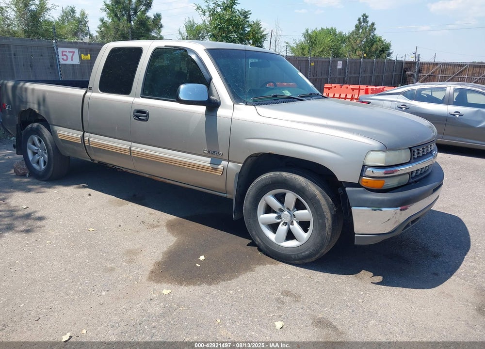 2002 CHEVROLET SILVERADO 1500 LS VIN: 1GCEK19T02E188558