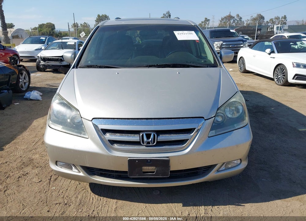 2005 HONDA ODYSSEY TOURING VIN: 5FNRL38855B030064