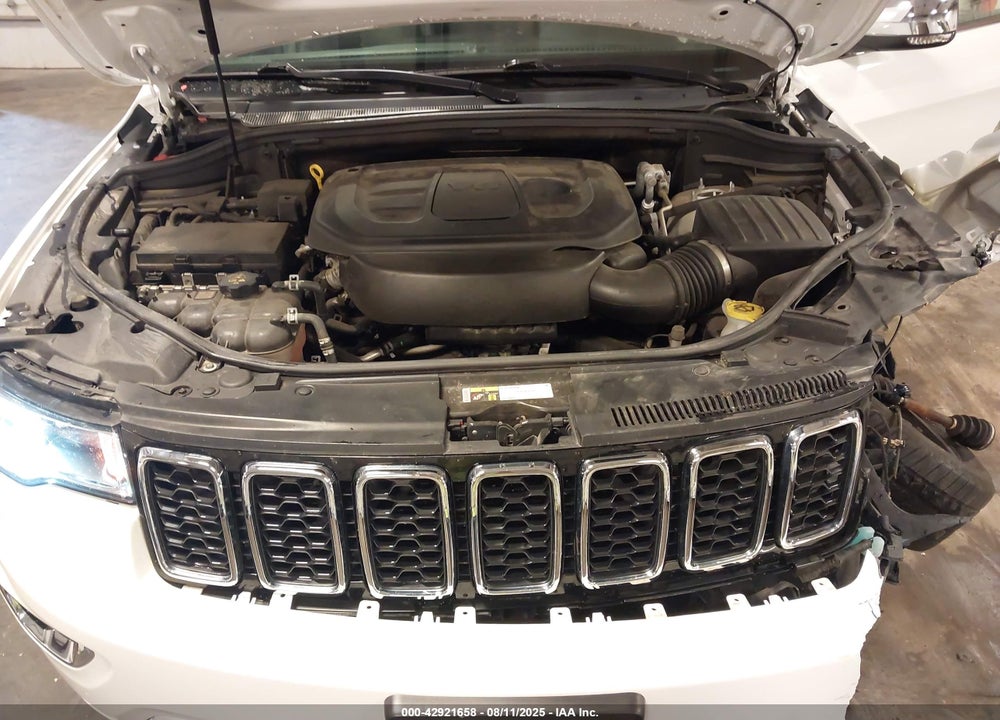 2019 JEEP GRAND CHEROKEE VIN: 1C4RJFBG3KC768297