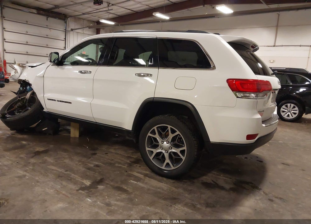 2019 JEEP GRAND CHEROKEE VIN: 1C4RJFBG3KC768297