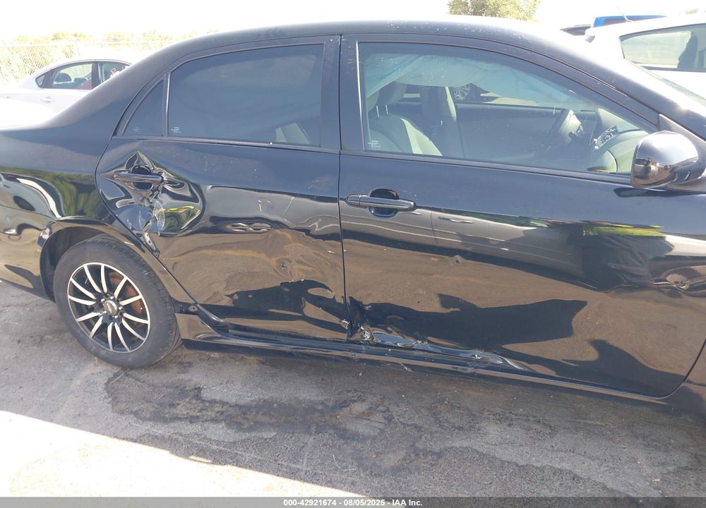 2011 TOYOTA COROLLA LE VIN: 2T1BU4EE7BC673319