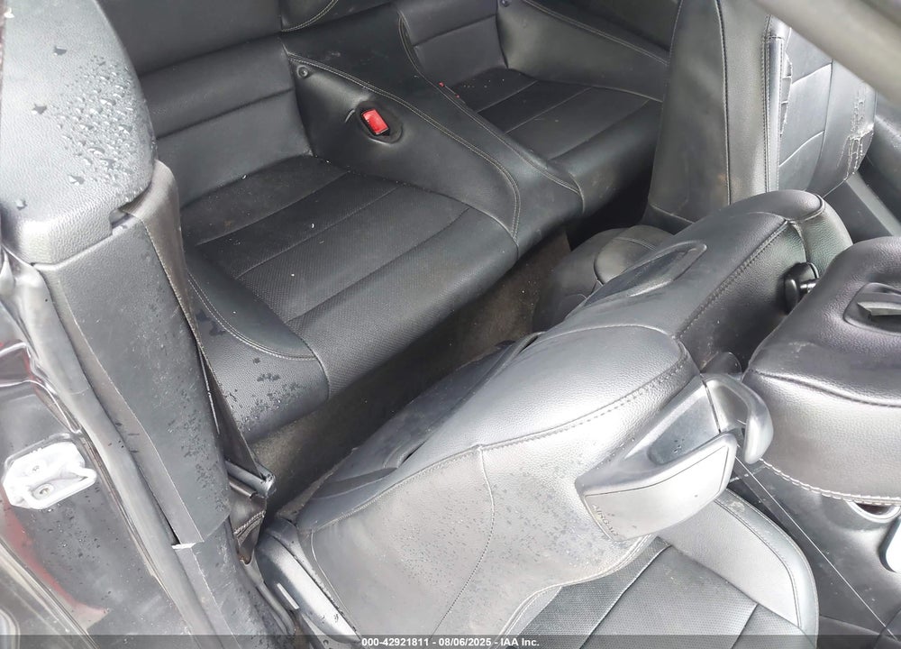 2018 FORD MUSTANG VIN: 1FATP8UH0J5110242