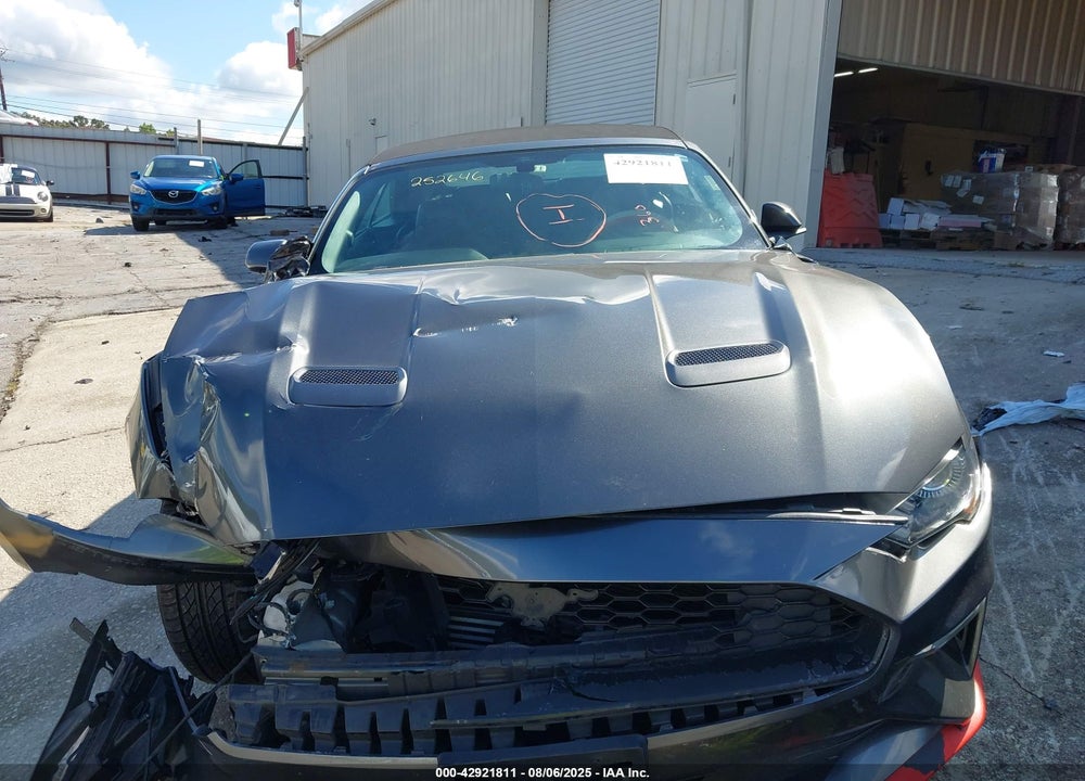 2018 FORD MUSTANG VIN: 1FATP8UH0J5110242