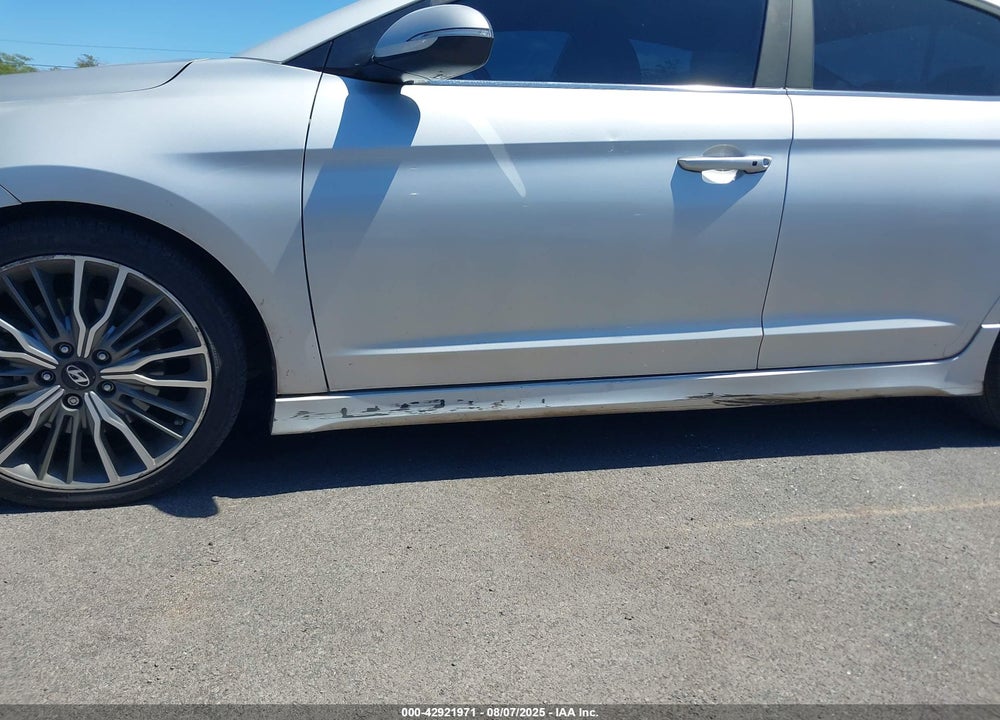 2018 HYUNDAI ELANTRA SPORT VIN: KMHD04LB6JU476961
