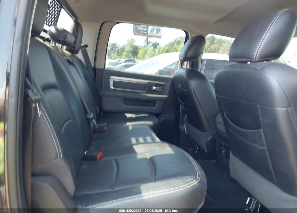 2014 RAM 1500 VIN: 1C6RR7LT5ES386106