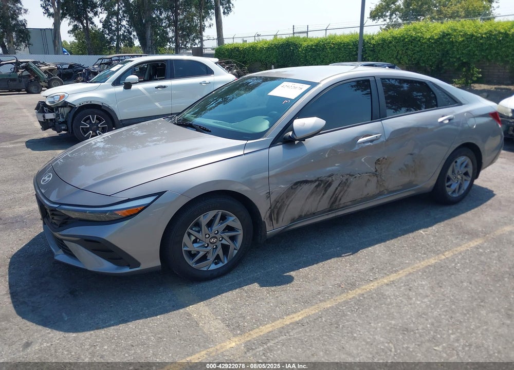 2024 HYUNDAI ELANTRA VIN: KMHLM4DGXRU774886