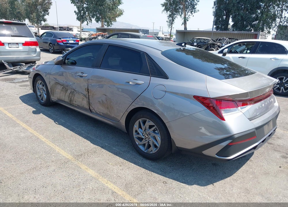 2024 HYUNDAI ELANTRA VIN: KMHLM4DGXRU774886