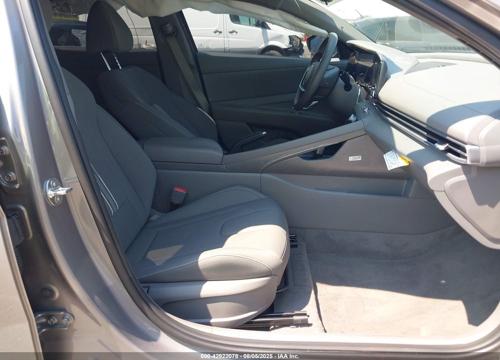 2024 HYUNDAI ELANTRA VIN: KMHLM4DGXRU774886