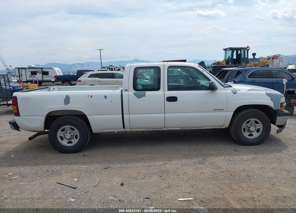 2001 CHEVROLET SILVERADO 1500 VIN: 2GCEK19T111379583