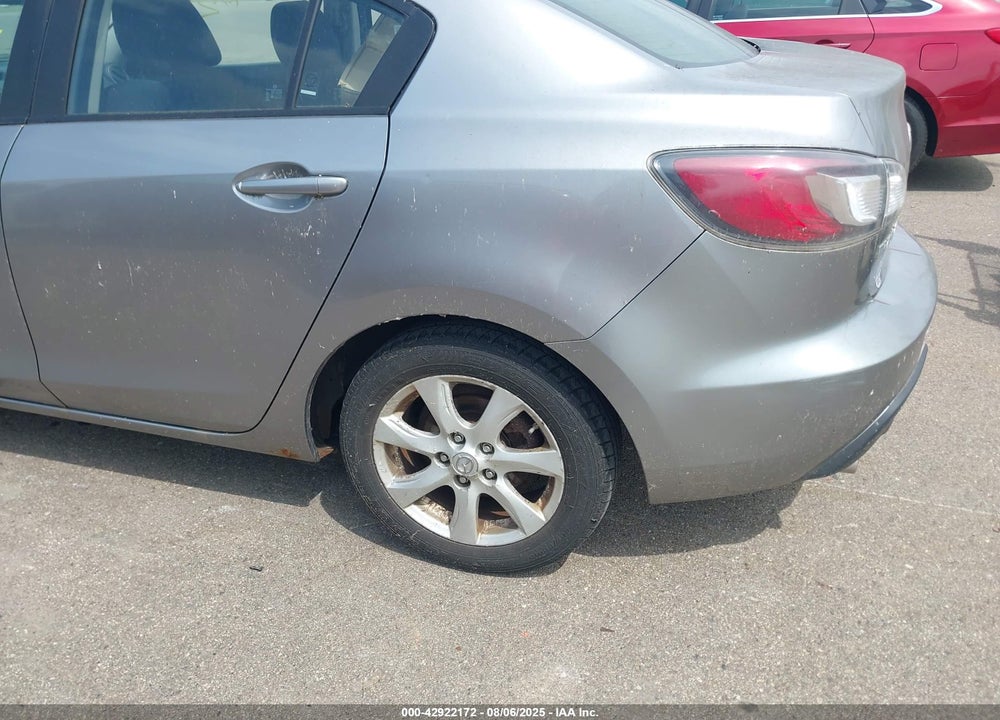 2010 MAZDA 3 VIN: JM1BL1SF1A1235607