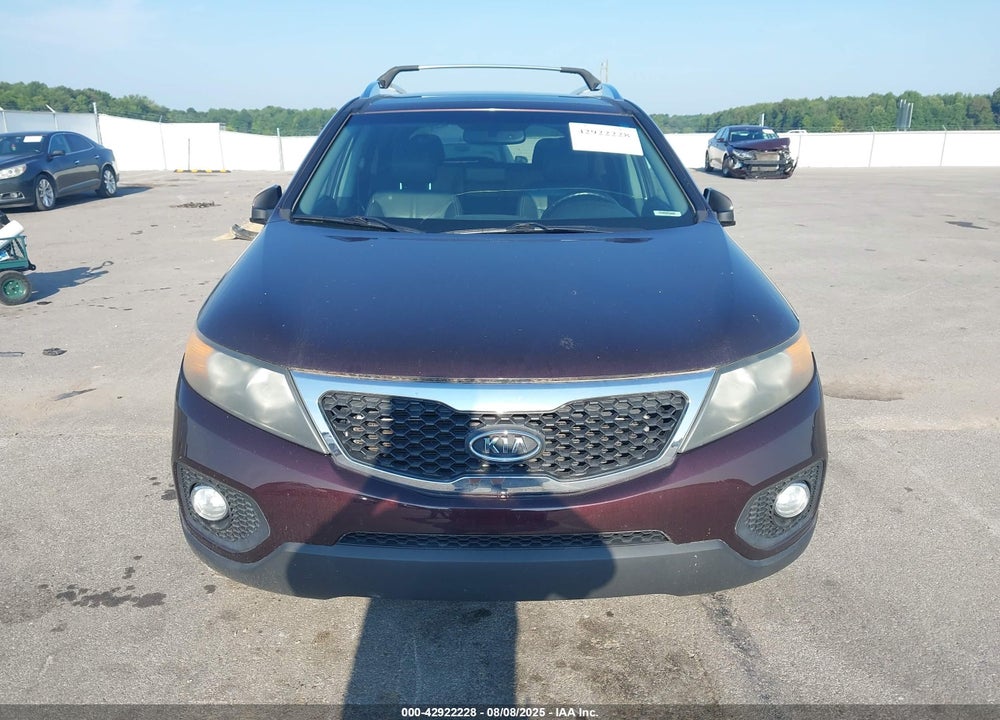 2011 KIA SORENTO EX V6 VIN: 5XYKUDA20BG169470