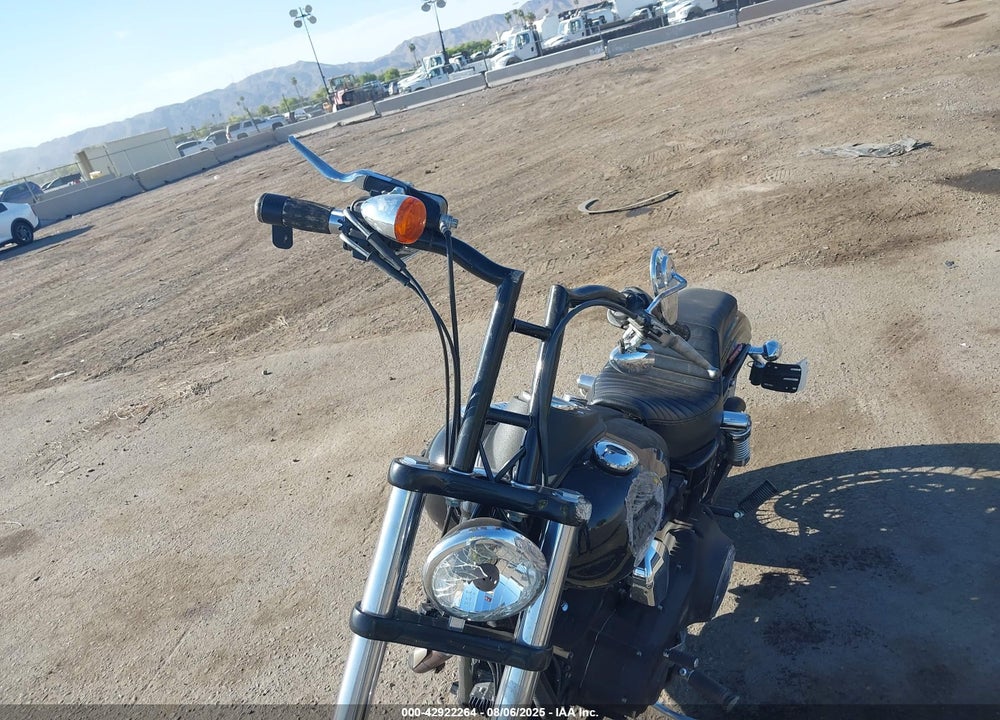 2017 HARLEY-DAVIDSON FXDB DYNA STREET BOB VIN: 1HD1GXM17HC324583