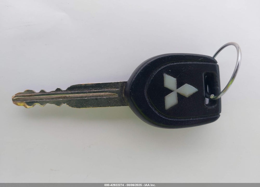 2004 MITSUBISHI OUTLANDER XLS VIN: JA4LX41F24U051303