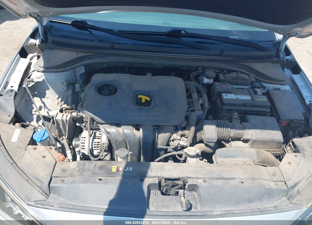 2020 HYUNDAI ELANTRA VIN: 5NPD84LF6LH526447