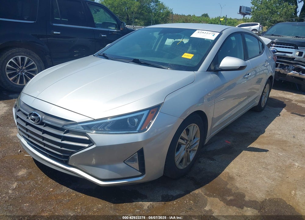 2020 HYUNDAI ELANTRA VIN: 5NPD84LF6LH526447