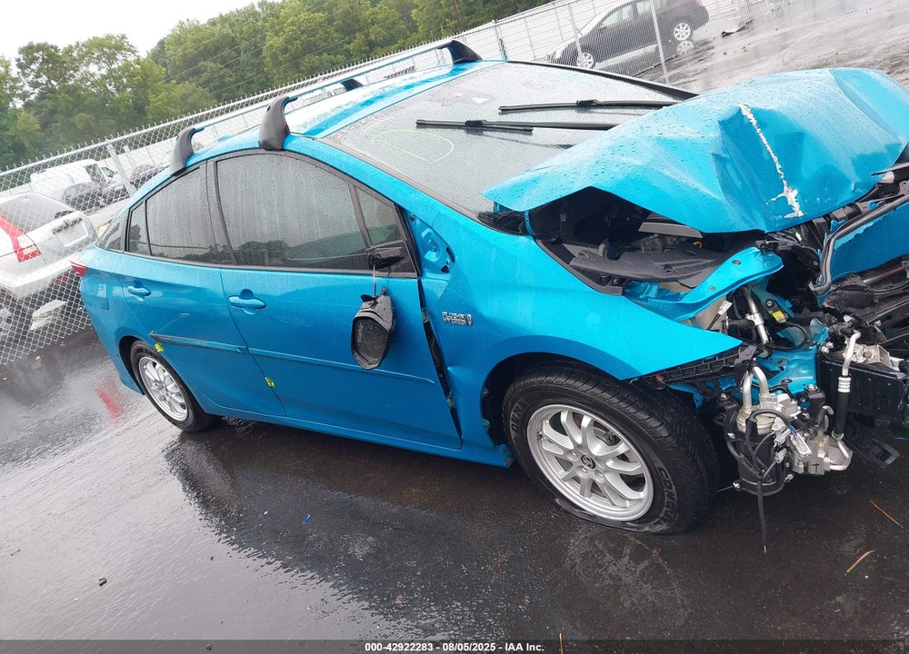 2018 TOYOTA PRIUS PRIME VIN: JTDKARFP7J3070223