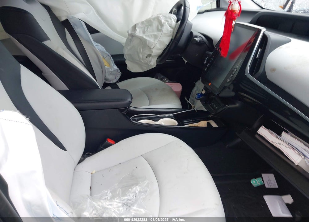 2018 TOYOTA PRIUS PRIME VIN: JTDKARFP7J3070223