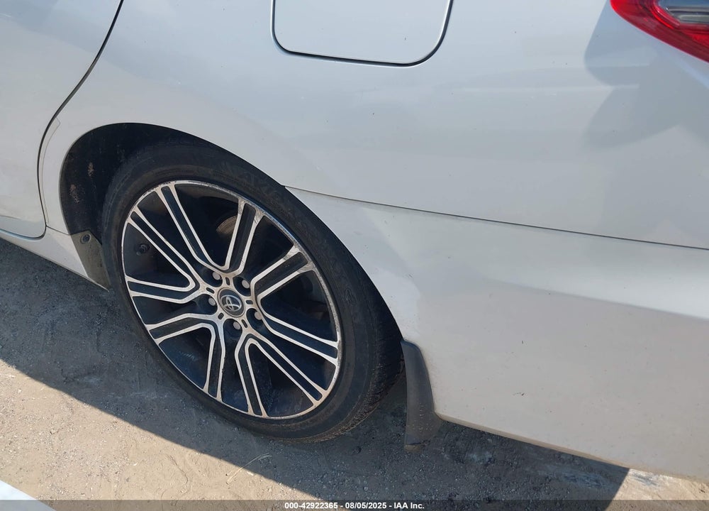 2016 TOYOTA CAMRY VIN: 4T1BF1FK8GU536084