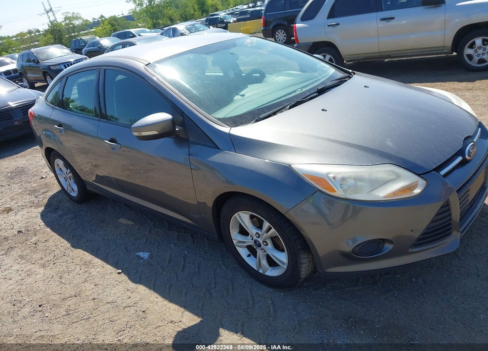 2014 FORD FOCUS SE VIN: 1FADP3F22EL424136