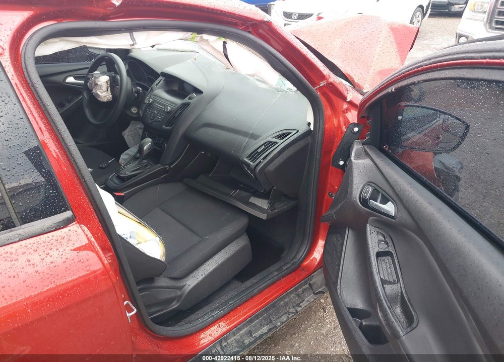 2018 FORD FOCUS VIN: 1FADP3K29JL302762