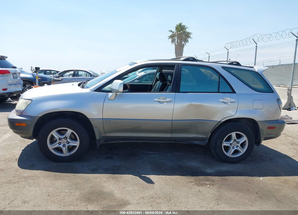 2001 LEXUS RX 300 VIN: JTJGF10U010099830