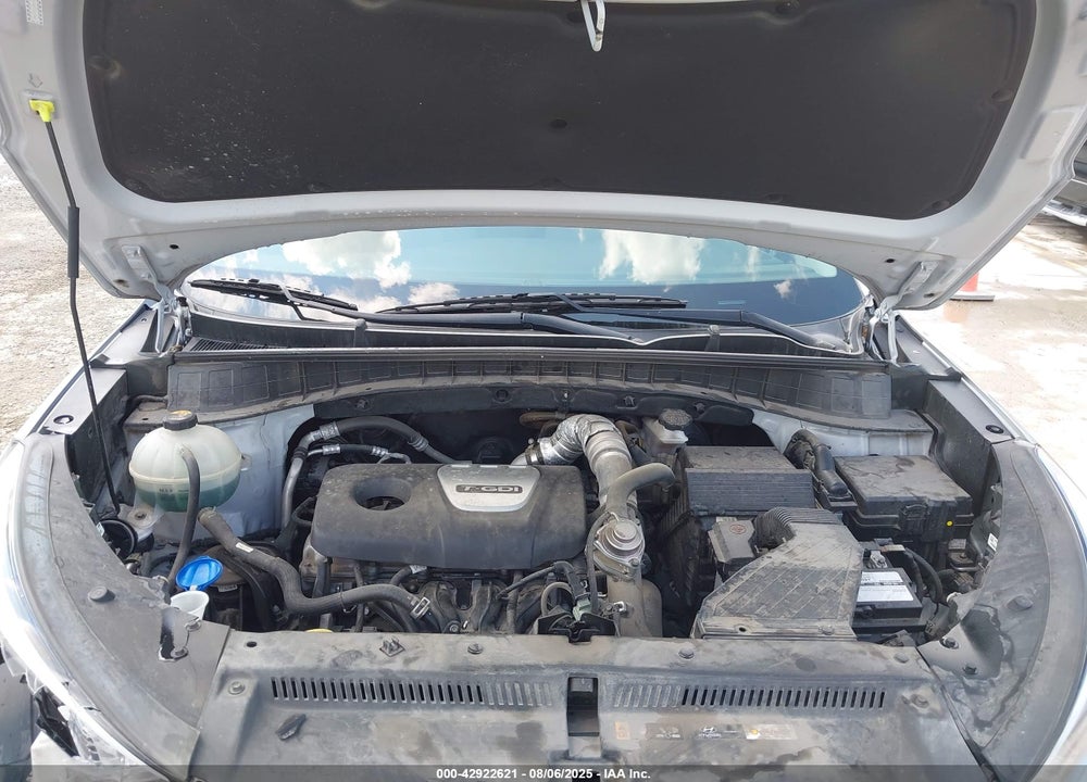 2017 HYUNDAI TUCSON VIN: KM8J33A25HU388680