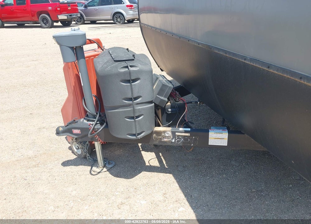 2018 DUTCHMAN COLEMAN LIT 26' BUMPER PULL VIN: 4YDT24024JM938204