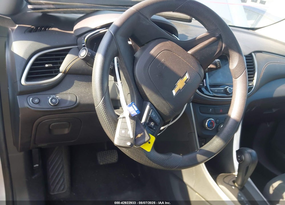 2018 CHEVROLET TRAX VIN: KL7CJNSB8JB593731