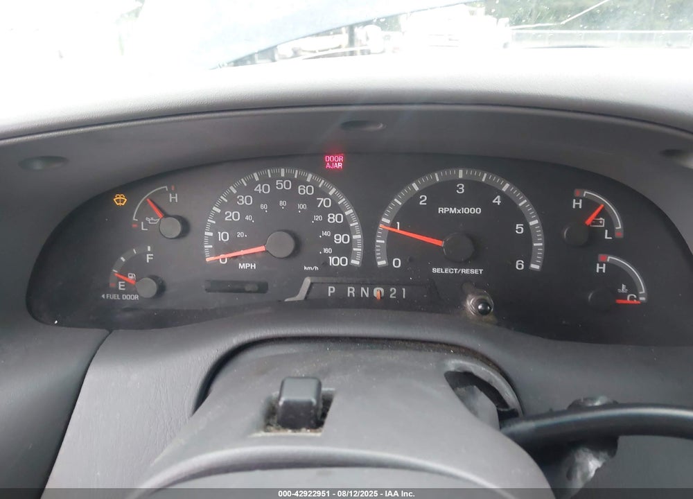 1999 FORD EXPEDITION EDDIE BAUER/XLT VIN: 1FMRU176XXLB67207
