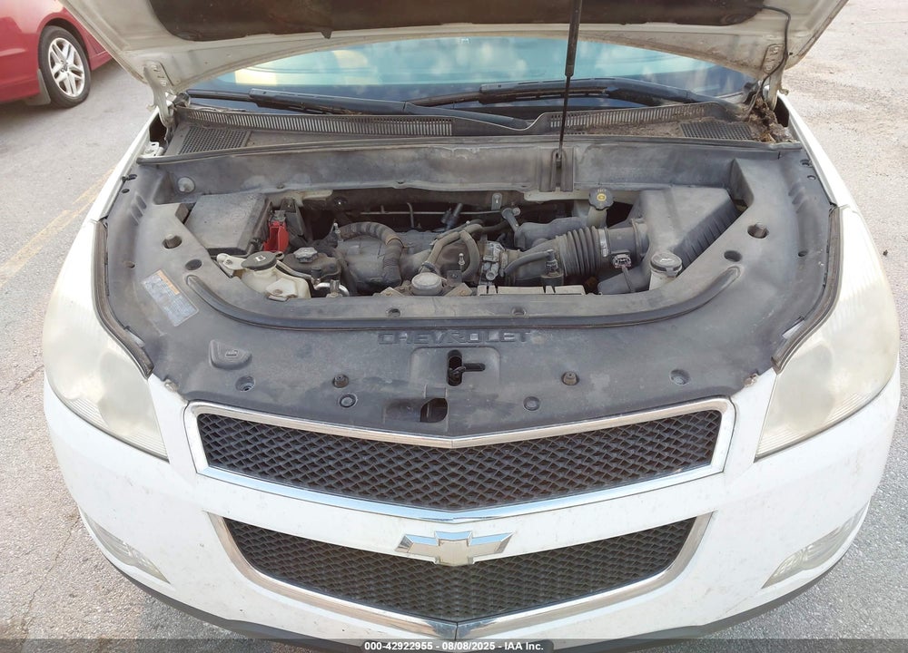 2011 CHEVROLET TRAVERSE VIN: 1GNKVJED4BJ217633