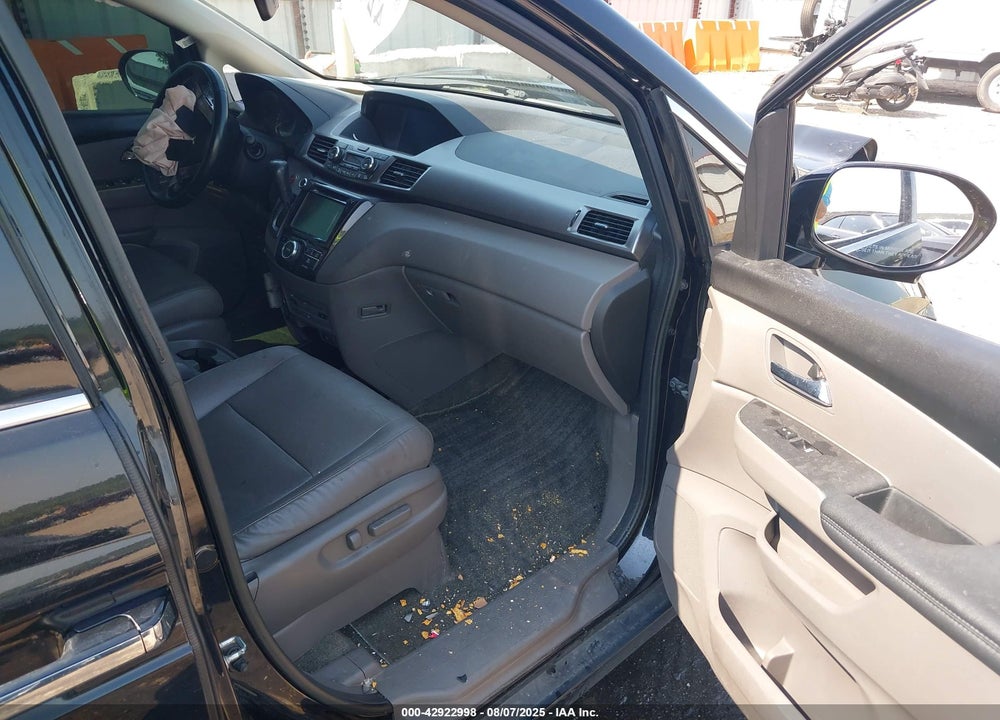 2015 HONDA ODYSSEY TOURING/TOURING ELITE VIN: 5FNRL5H90FB124567